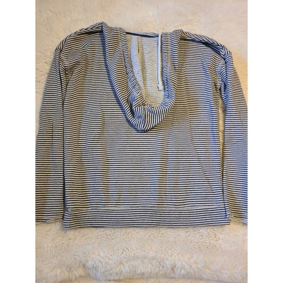 Billabong Women's Distressed Navy Striped Hoodie Size Large boho V Neck - Picture 3 of 4